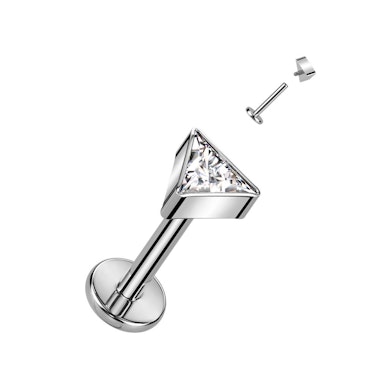 Labret auskaras iš titano su trikampio formos kristalu