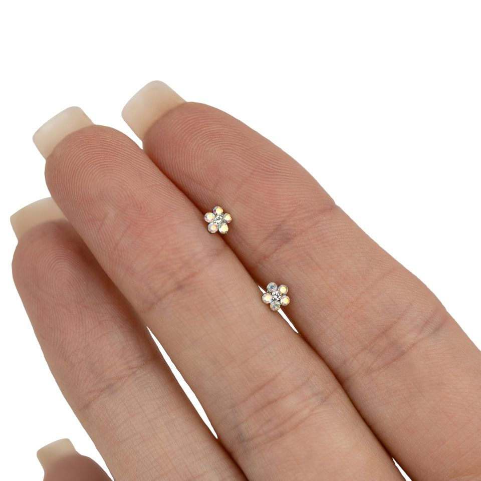 Labret auskaras su gėlyte