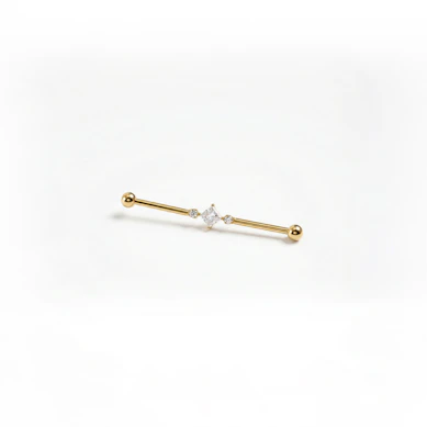 Industrial tipo barbell iš titano su kvadratine akute per vidurį