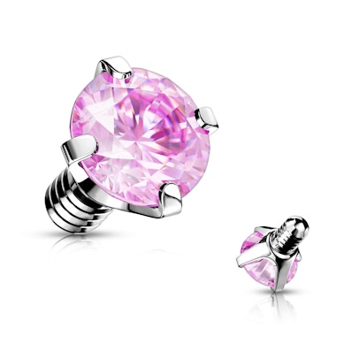 Giluminis dermal auskaras su dideliu kristalu.