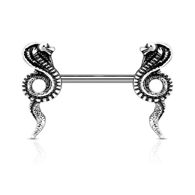 Auskaras į spenelį su kobromis