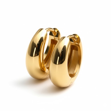 Nupoliruotų plačių žiedinių auskarų su vyriais pora