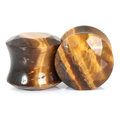 Plug facet cut of tiger eye