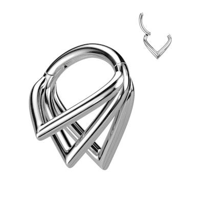 Hinged ring made of titanium with triple chevron rings