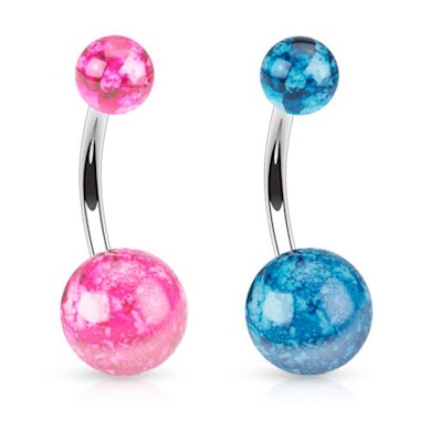 Belly button ring with marble structure