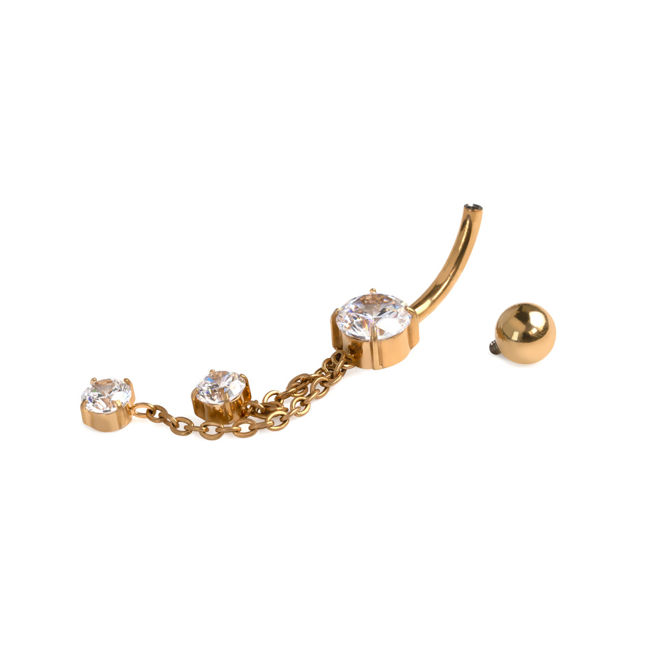 Titano auskaras į bambą su grandinėlėmis ir akutėmis