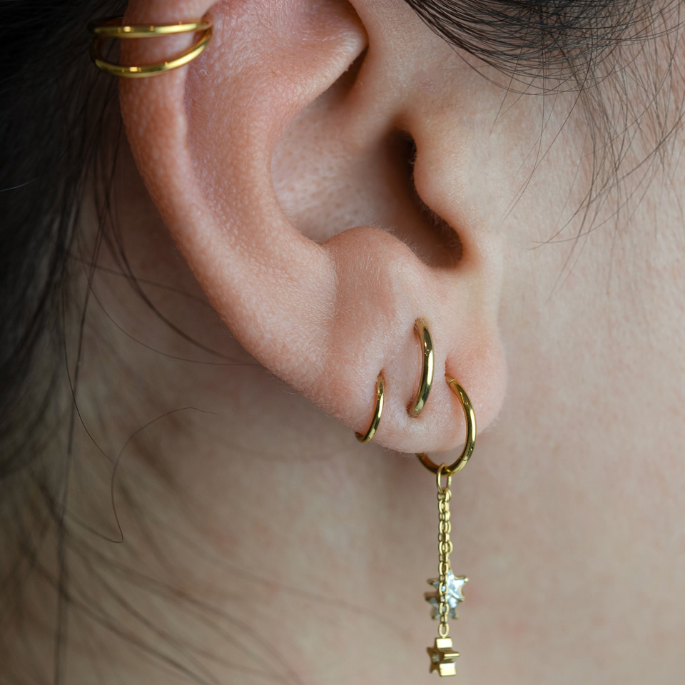 Pakabukas su trimis žvaigždutėmis