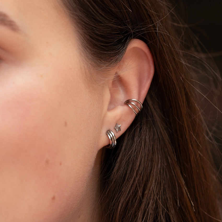 Žvaigždutės formos titano labret su tekstūriniu raštu
