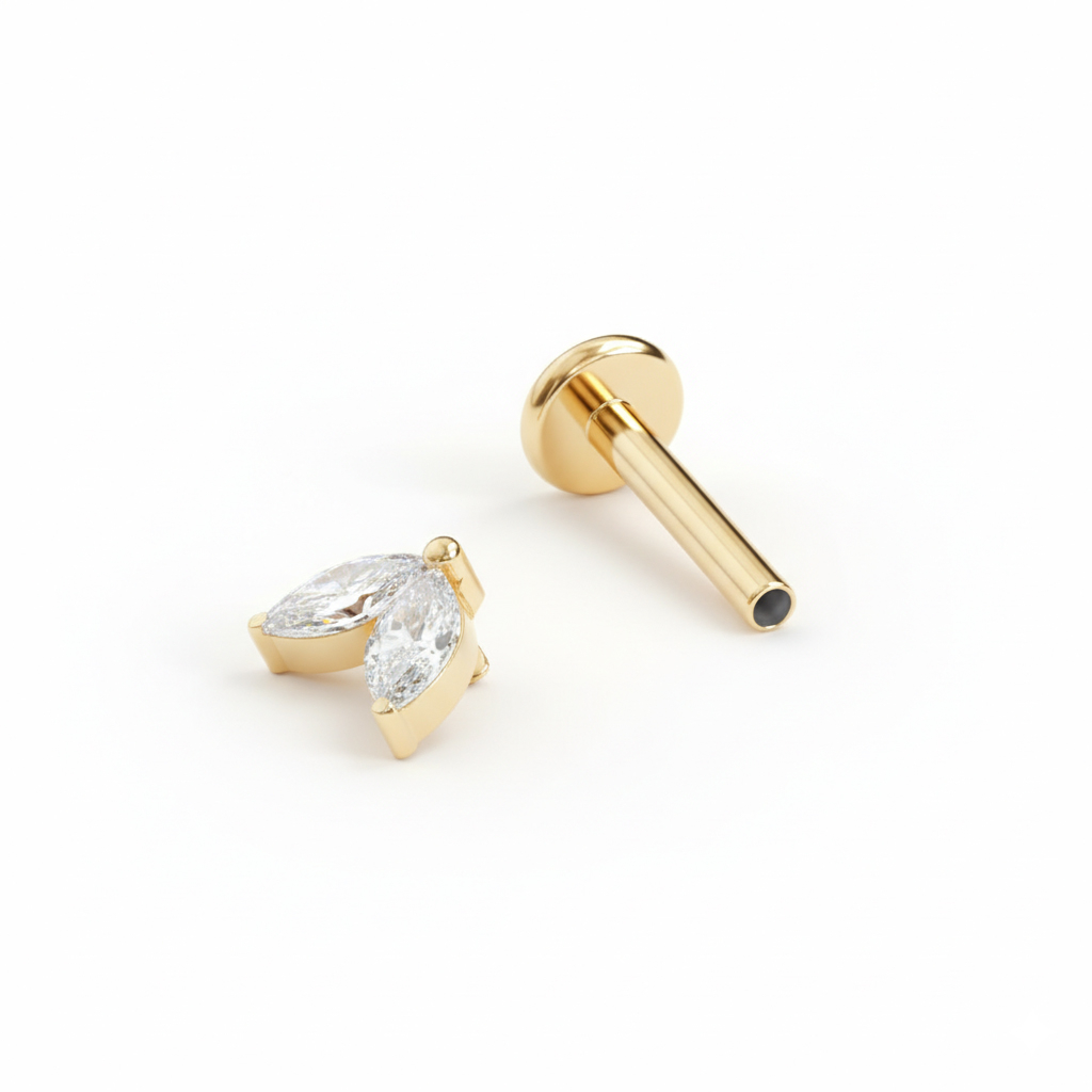 Titano labret su dvigubais akmenukais