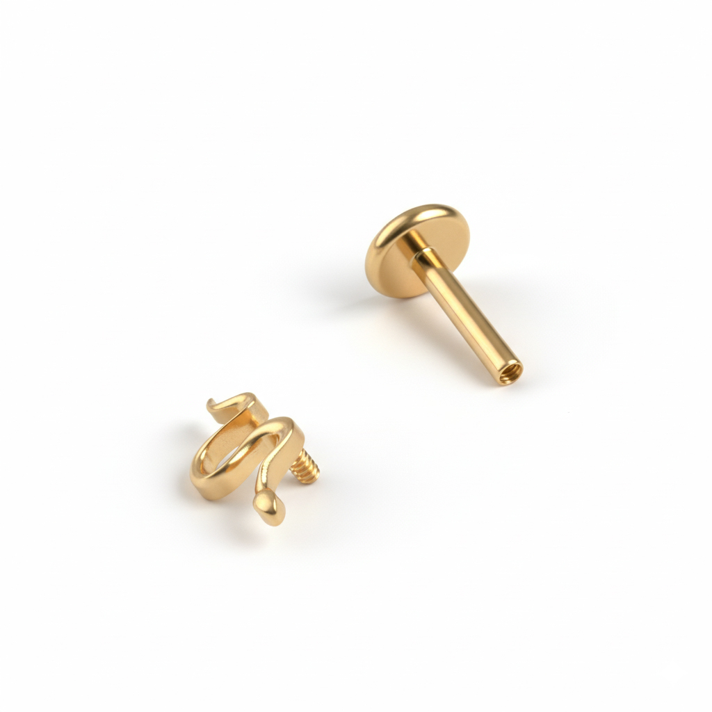 Titano labret su maža gyvatėle