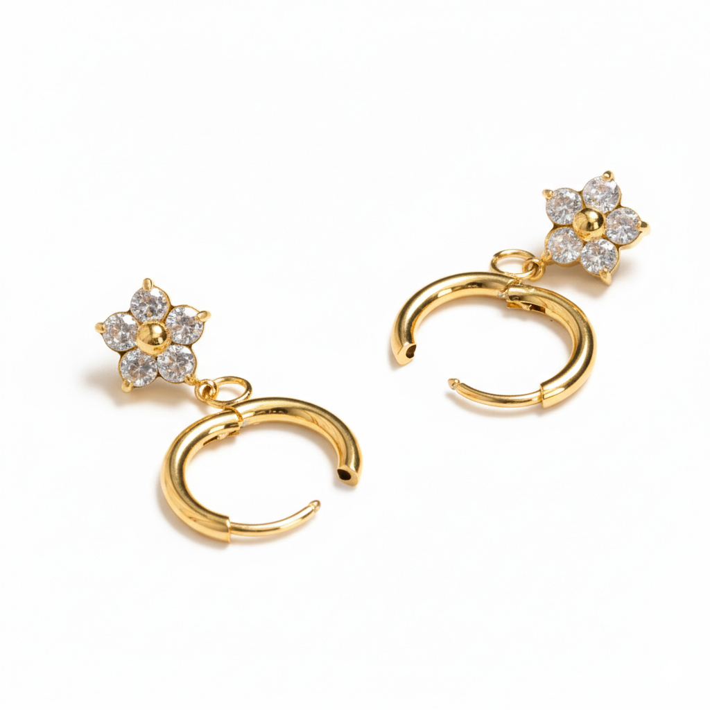 Žiedų su gėlės formos pakabukais pora